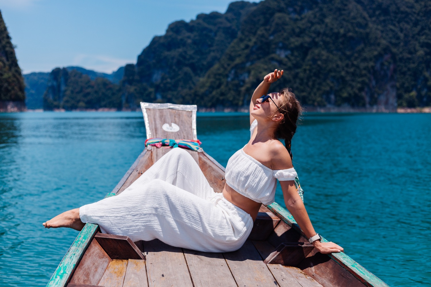 Lake Como Looks: Sophisticated Fashion for a Lakeside Retreat